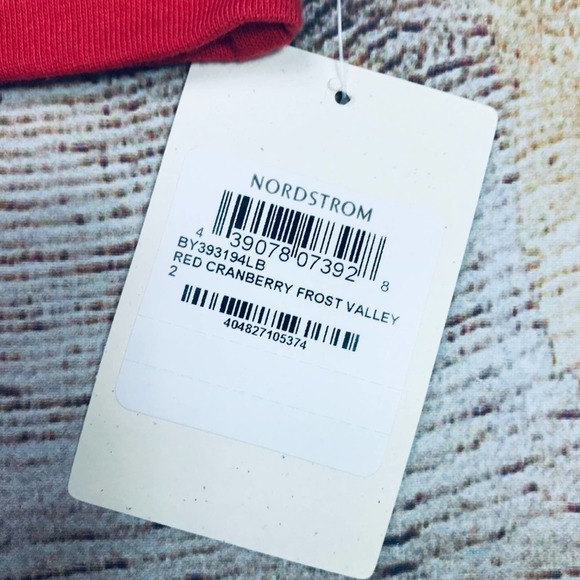 NWT Tucker&Tate Frost Valley Tee size 2T - Picture 5 of 5